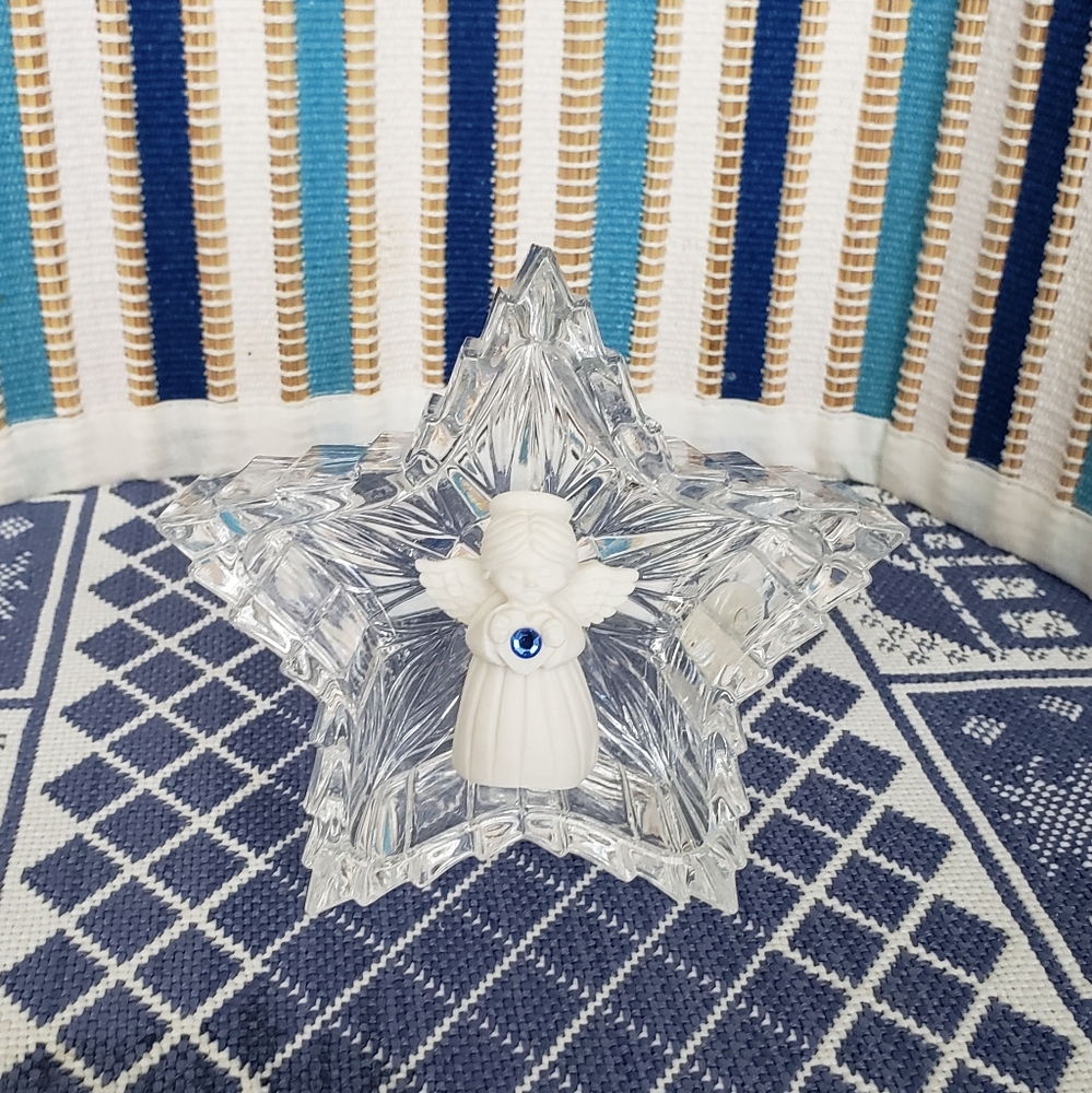 " The Critest Little Angel "